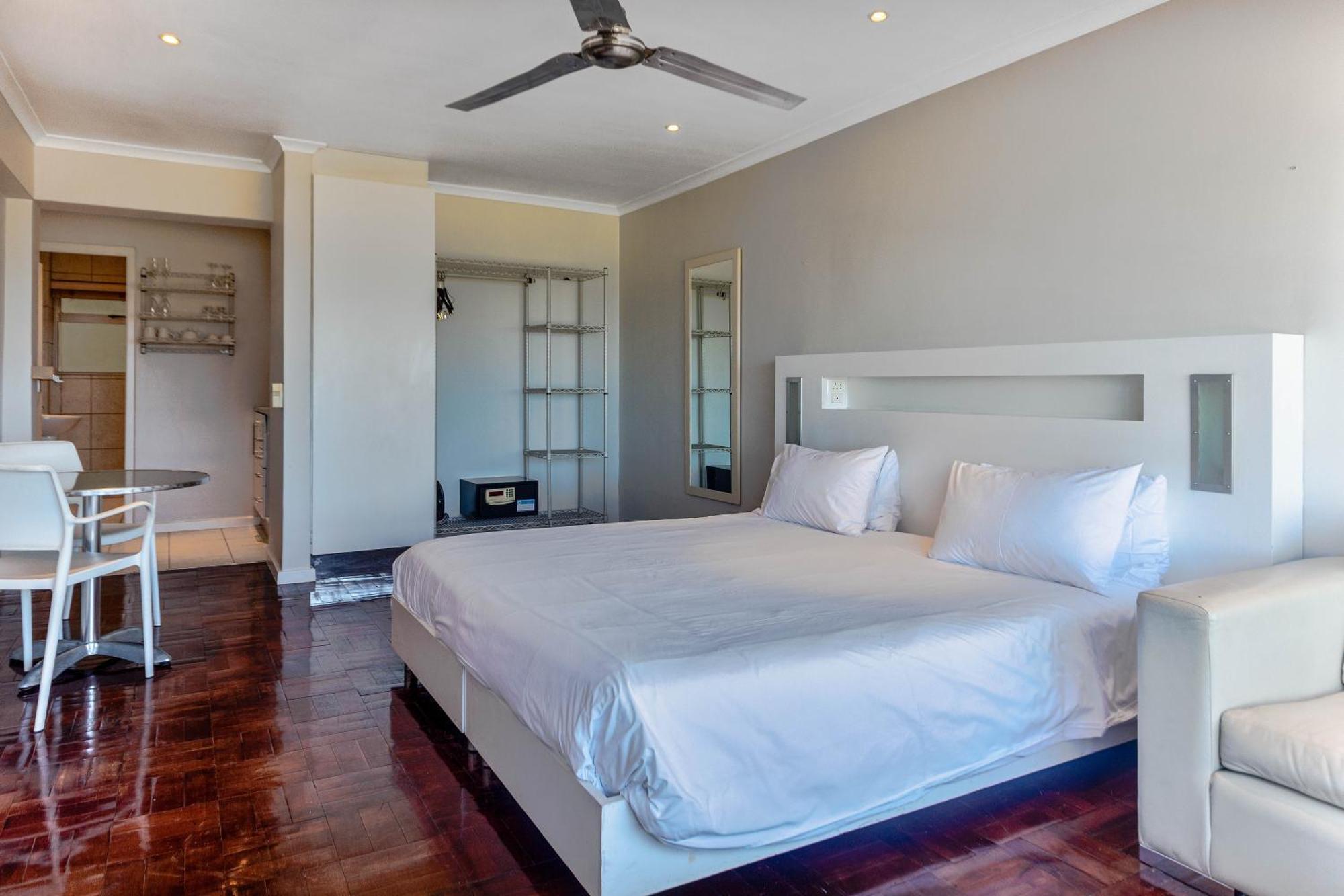 Mouille Point Apartments Kapstaden Rum bild