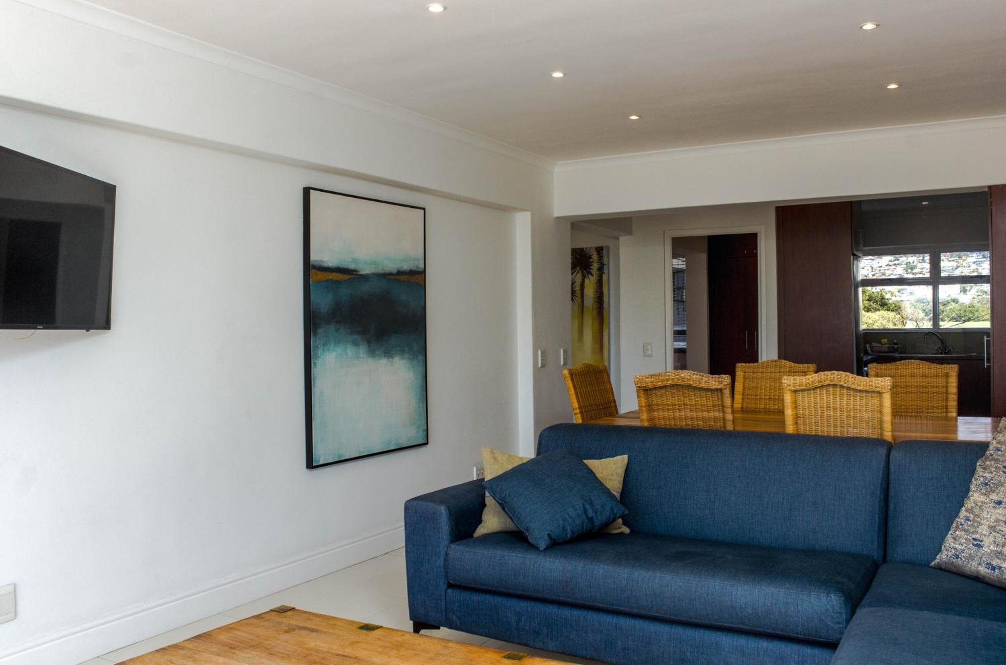 Mouille Point Apartments Kapstaden Rum bild
